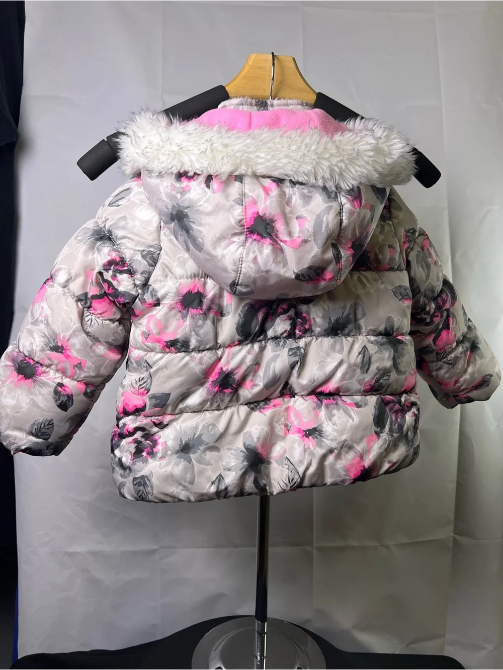 OshKosh Bgosh **description **
